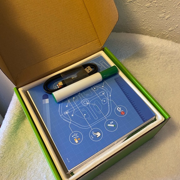 Root iRobot coding robot: programmable STEM Toys - Picture 5 of 7